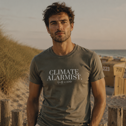 "CLIMATE ALARMIST." T-SHIRT